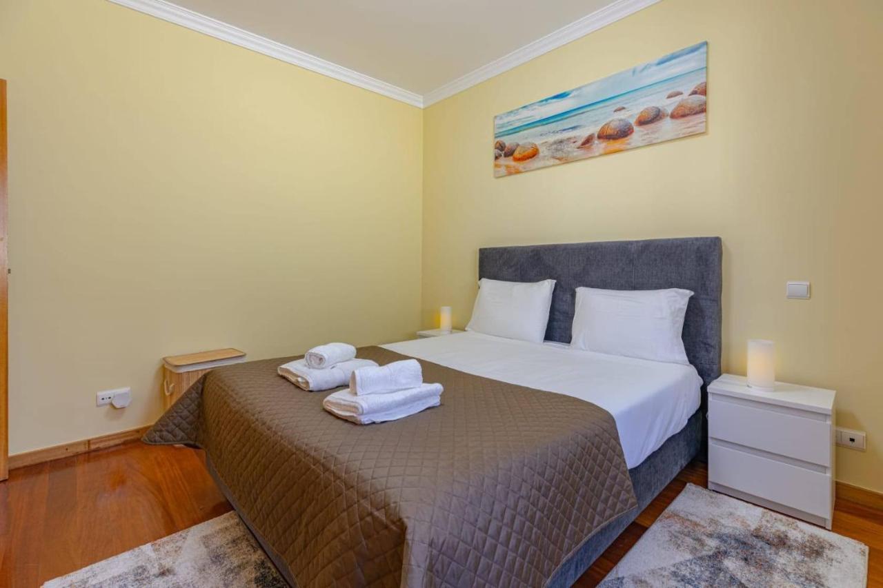 Flowers Island House 4 Canico  Bagian luar foto
