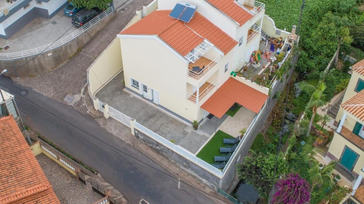 Flowers Island House 4 Canico  Bagian luar foto