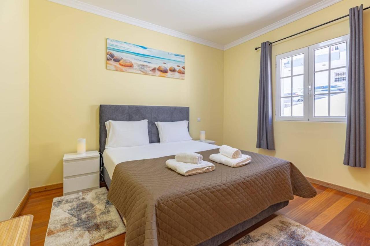 Flowers Island House 4 Canico  Bagian luar foto